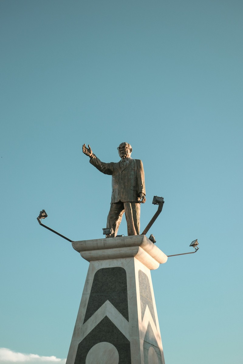 Засновник